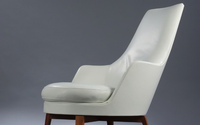 Antonio Citterio for Flexform. Armchair, model Guscioalto, aniline leather