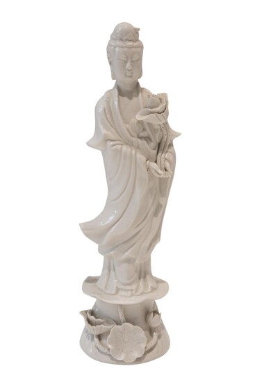 Blanc de Chine "Guanyin", porcelain figure | Blanc de Chine "Guanyin", Porzellanfigur