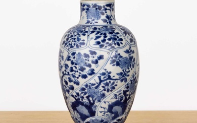 Blue and white porcelain vase Chinese, Kangxi of slightly lobed...