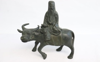 Chinese vintage bronze sculpture