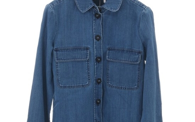 Chloé: A blue denim shirt with two pockets, seven buttons and cufflinks. Size 42 (FR).