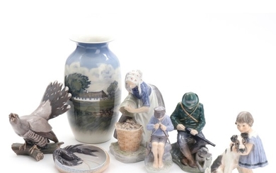 Chr. Thomsen, Jens Peter Dahl-Jensen a.o.: A selection of porcelain figurines, vase and ashtray. H. 3–32 cm. (7)