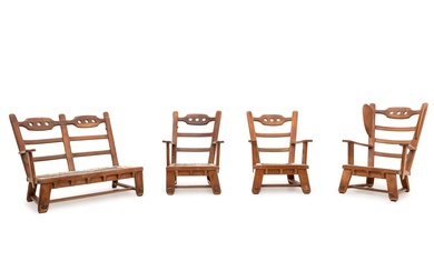 Ensemble de mobilier brutaliste comprenant trois fauteuils et une banquette en bois Travail du milieu...