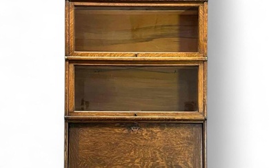 Globe Wernicke 5 Stack Barrister or Lawyers Bookcase With Drop...
