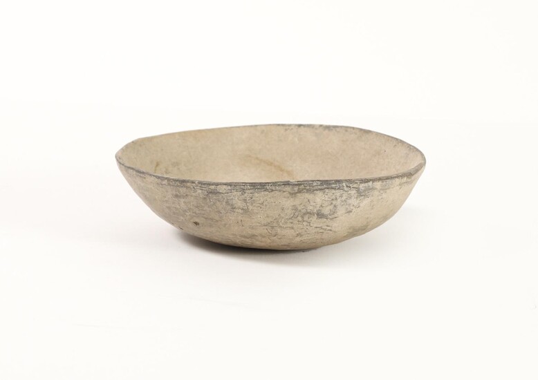 Gray Terracotta Bowl, possibly Pre-Columbian FR3SHLM