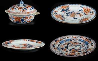 Lot of a tureen and three plates China, Qing dynasty