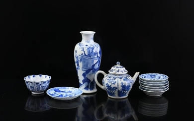 Lot of various blue and white porcelain