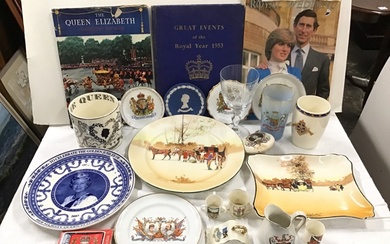 Miscellaneous commemorative items - crested porcelain and series ware -...