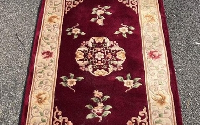 Oriental Hand Made Wool Rug Maroon, Medallion w/ Floral
