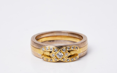 RING, 18k white and red gold, 19 diamonds, foreign stamps.