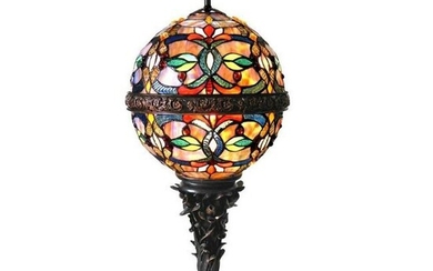 Stained Art Glass Globe Table Lamp