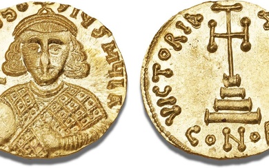 Theodosius III of Adramytium, 715–717, Constantinople, 7th officina, Solidus, crowned Theodosius with...