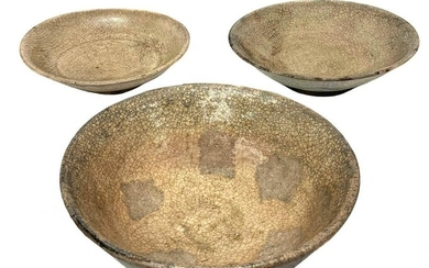 Three ceramic bowls partially glazed, "Annamese" period