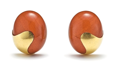Tiffany & Co., A Pair of Jasper and Gold ‘Bean’ Earrings
