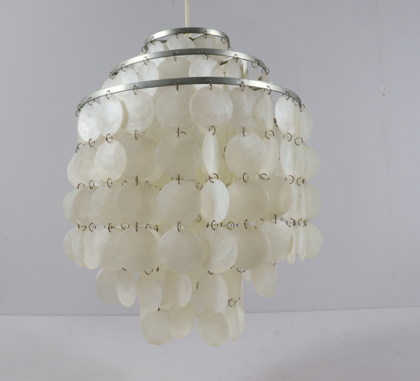 VERNER PANTON. pendant lamp/ceiling lamp, shell, model: 'Fun', 1960s.