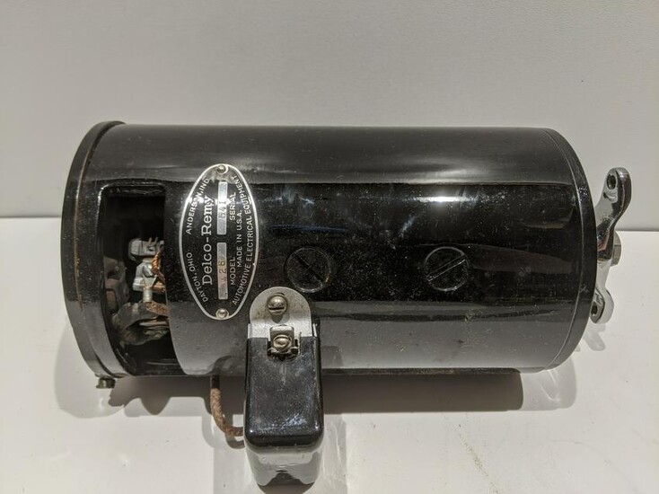 Vintage Delco-Remy Model 428 Starter