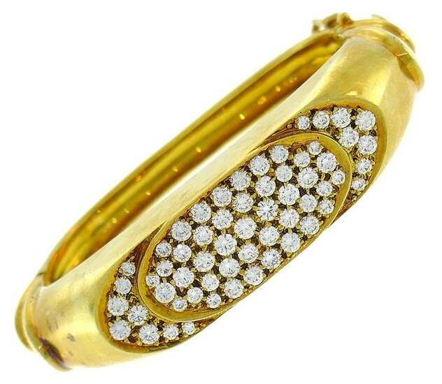 Vintage Diamond 18k Yellow Gold Bangle Bracelet