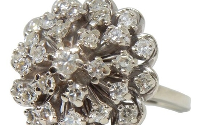1.30 carats total environ - 14 kt. Gold, White gold - Ring Diamond - Diamonds