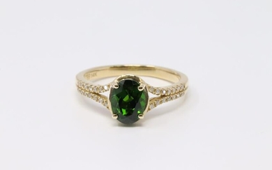 14KT Green Stone Diamond Ring