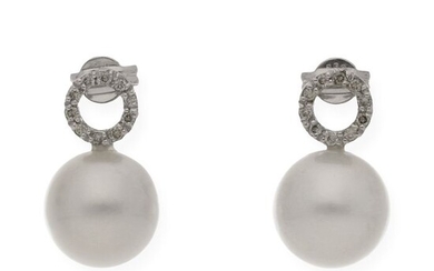 18 kt. Saltwater pearls, South sea pearl, White gold, 10.20 mm - Earrings - 0.30 ct Diamond