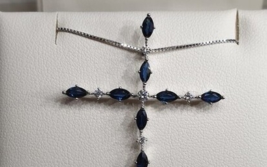 18 kt. White gold - Necklace with pendant Sapphire - Diamonds