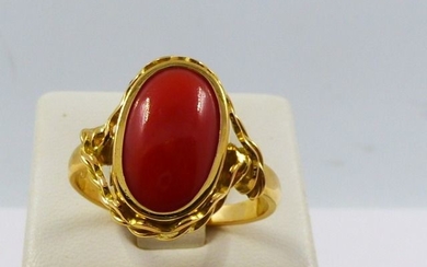 18 kt. Yellow gold - Ring Sardinian red coral