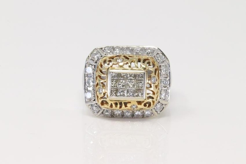 18KT White Gold Diamond Ring