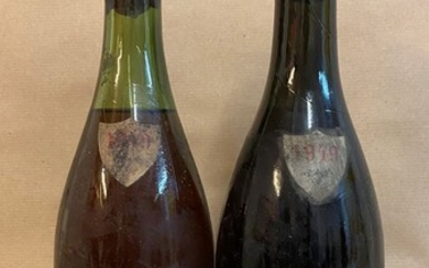 2 bouteilles MEURSAULT Ph. Meunier 1949 (étiquette...