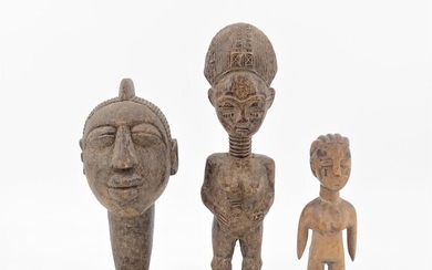 (-), 3 Afrikaanse houten sculpturen waaronder met voorstelling...