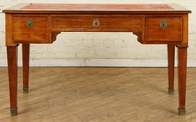 19TH CENT. FRENCH MAHOGANY LEATHER TOP DESK