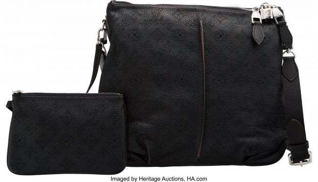 58267: Louis Vuitton Black Mahina Leather Selene MM Bag
