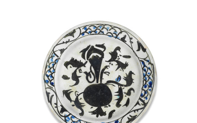 A Damascus underglaze-painted pottery dish