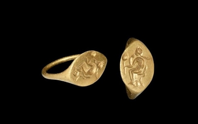 Greek Hellenistic Gold Ring with Aphrodite