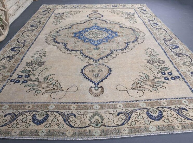 9.6x12.5 Oversized Turkish rug, Beige Brown Rug