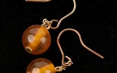 9CT Gold & Amber Earrings