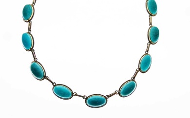 '9c' yellow metal and turquoise cabochon necklace