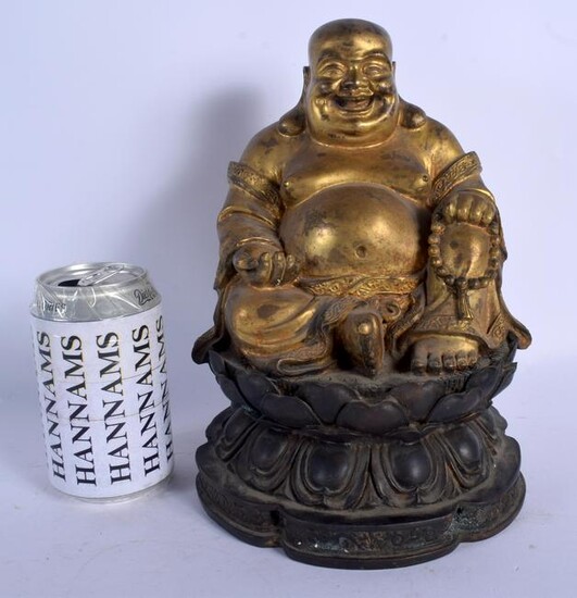 A CHINESE GILT BRONZE FIGURE OF A SEATED BUDDHA 20th