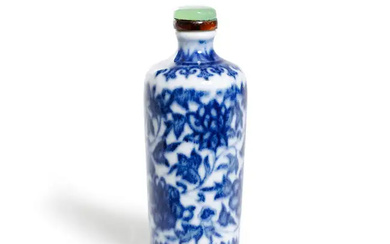 A Chinese blue and white 'Ming-style lotus' snuff bottle Qing dynasty, Qianlong...