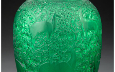 A Lalique Green Glass Biches Vase (post-1945)