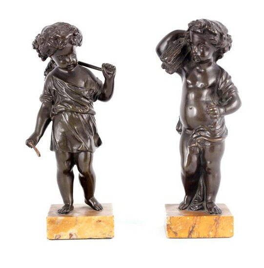 A PAIR OF 19TH CENTURY FRENCH BRONZE PUTTI standing on