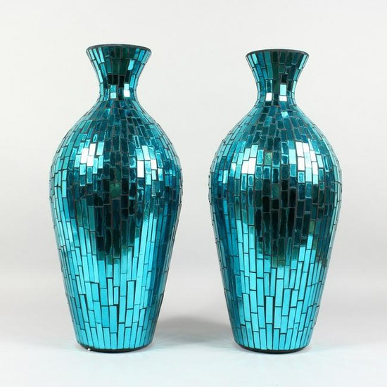 A PAIR OF STAINED GLASS STYLE TURQUOISE GLASS VASES.