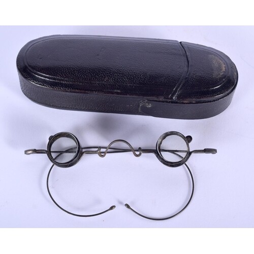 A RARE PAIR OF GEORGE III DUAL LENS MAGNIFYING GLASSES possi...