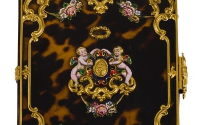 A TORTOISESHELL-COVERED NOTEBOOK WITH GOLD AND ENAMEL MOUNTS, UNMARKED, ENGLISH, CIRCA 1835