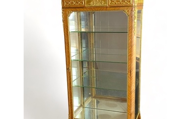 A fine late 19th century French kingwood and gilt bronze mou...