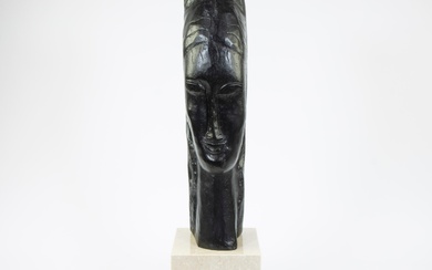 Amedeo MODIGLIANI (1884-1920), bronze Tête de jeune femme in lost wax method with brown patina, signed in facsimile, numbered 32/48, posthumous edition