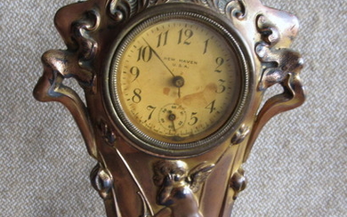 Antique Art Nouveau Table Clock Golden Metal 17 cm...
