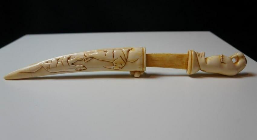 Antique Siberian YUPIK Knife, INUIT Scrimshaw