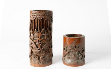Arte Cinese Two bamboo carved brush pots