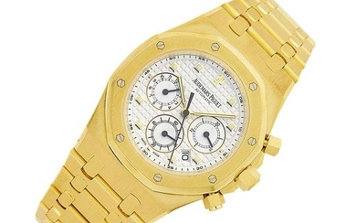 Audemars Piguet Gentleman's Gold 'Royal Oak' Chronograph Wristwatch