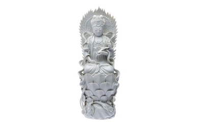 Blanc de Chine "Goddess Guanyin" Dehua porcelain figurine | Blanc de Chine" Göttin Guanyin" Figur aus Dehua Porzellan